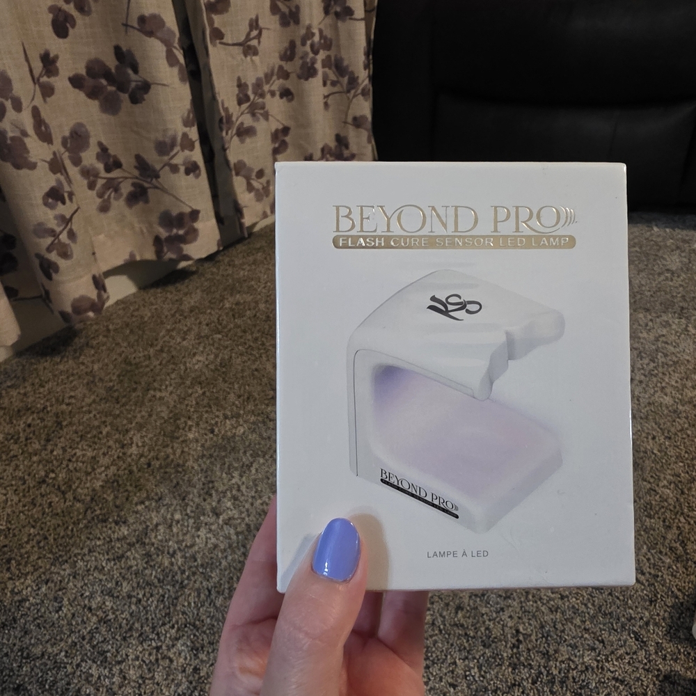 NWOT Kiara Sky Gelly Nail Kit EXLCUDING POLISHES